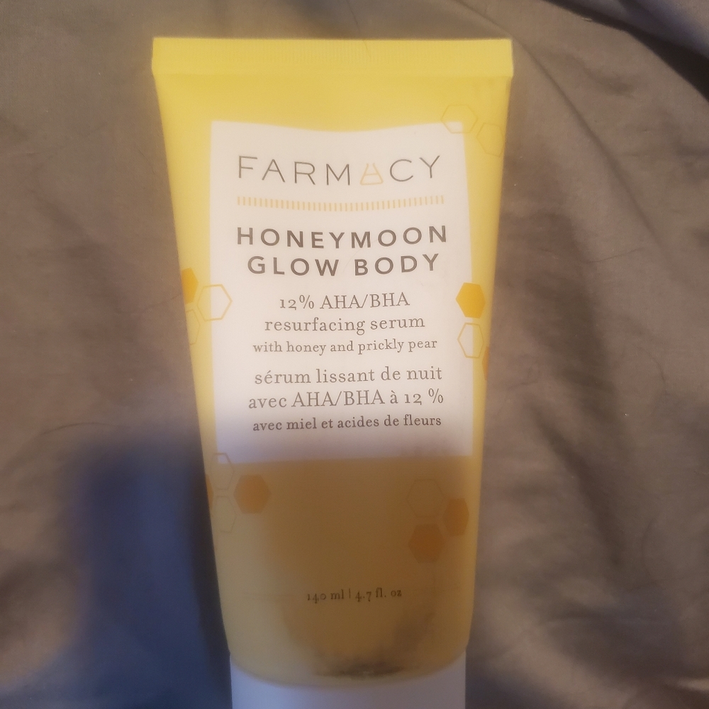 Farmacy body serum